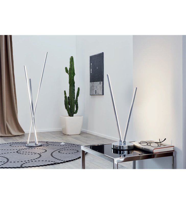 Lampa podłogowa Parri LED chromowana z wyłącznikiem nożnym do salonu sypialni potrójna w stylu nowoczesnym