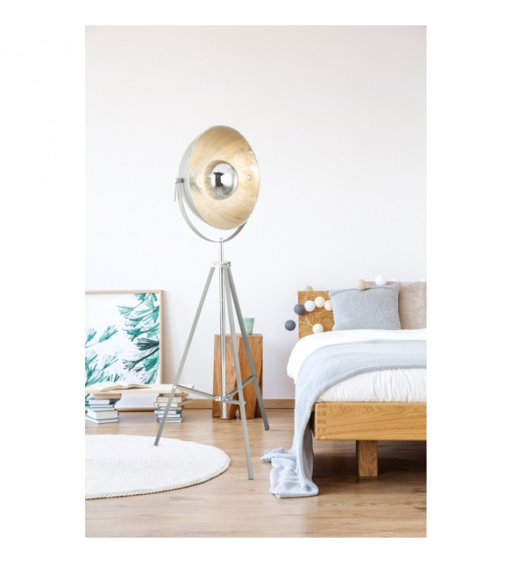 Nowoczesna designerska stojąca lampa podłogowa do sypialni Xirena szara klosz wewnątrz srebrny