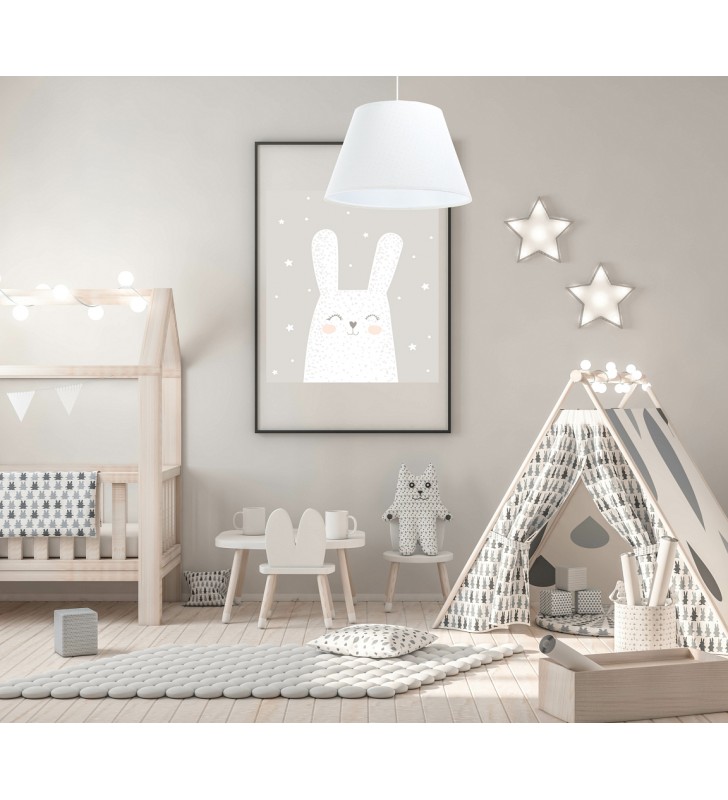 Lampa wisząca Cornelia biała abażur stożek pikowana tkanina jaśminowa do sypialni jadalni pokoju dziecka